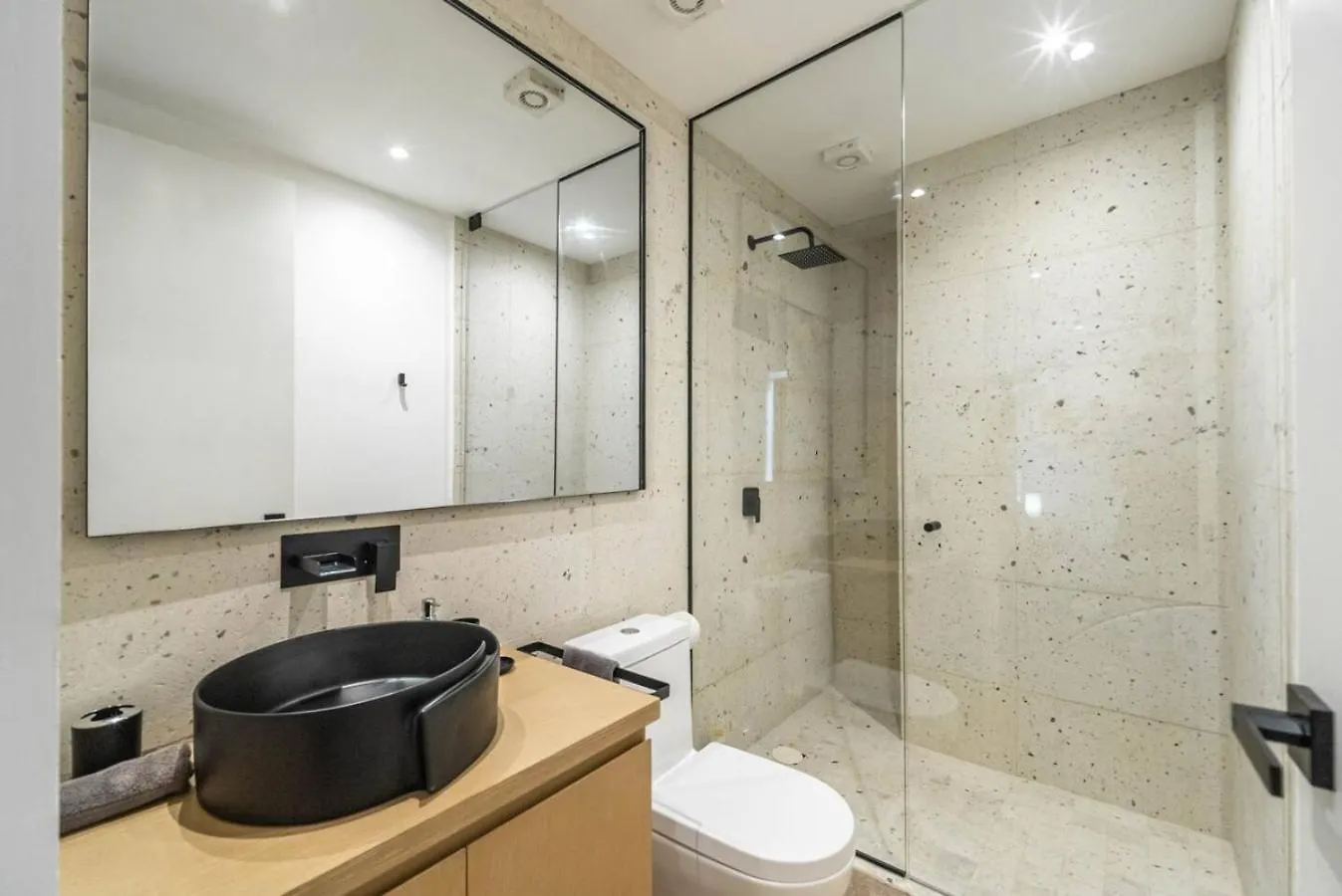 Holiday home Lux Studio With Rooftop Pool, Walk To Beach And 5Th Ave Playa del Carmen